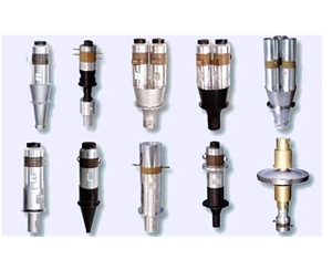 超聲波振動(dòng)子